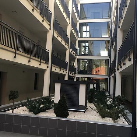 Belle Casa 24 Apartamento Debrecen Exterior foto